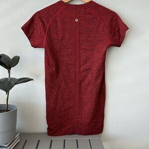 Lululemon Swiftly Tech short sleeve